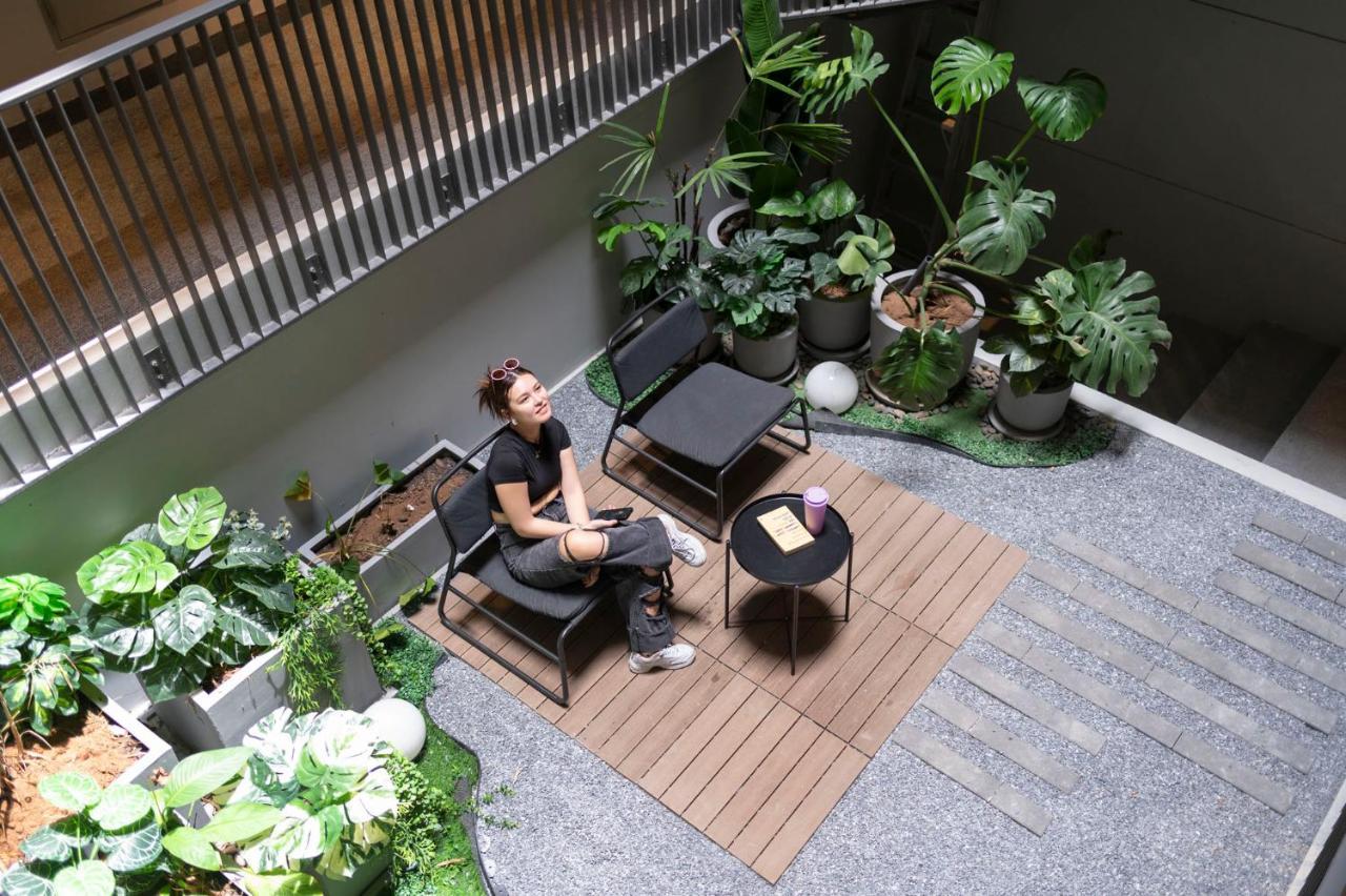 Jono Bangkok Asok Hotel Buitenkant foto