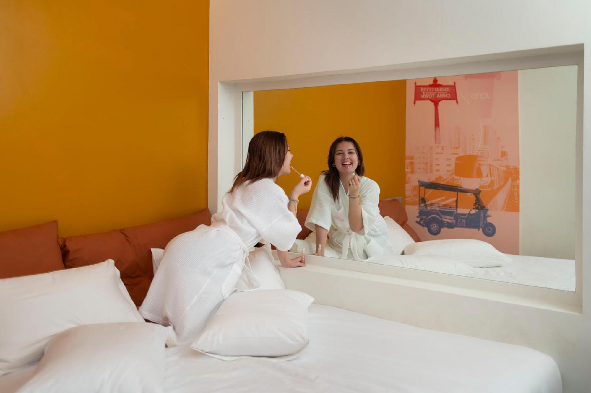 Jono Bangkok Asok Hotel Buitenkant foto
